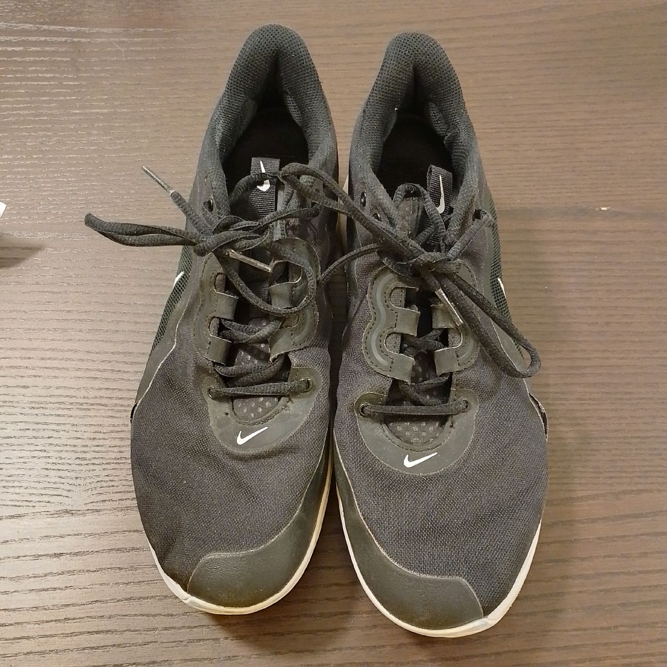 Nike Scarpe da uomo: Nike Air Max Impact in Schwarz – Usato da Uznach venduto da EMaria83