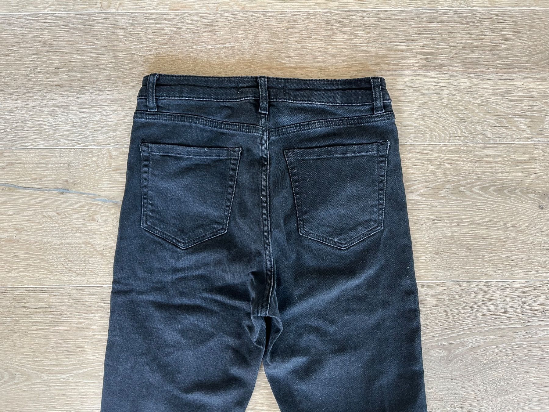 Tally Weijl Jeans: Schwarze Skinny-Jeans Grösse 38 – Gebraucht aus Niederhelfenschwil von aur_ms6f 3
