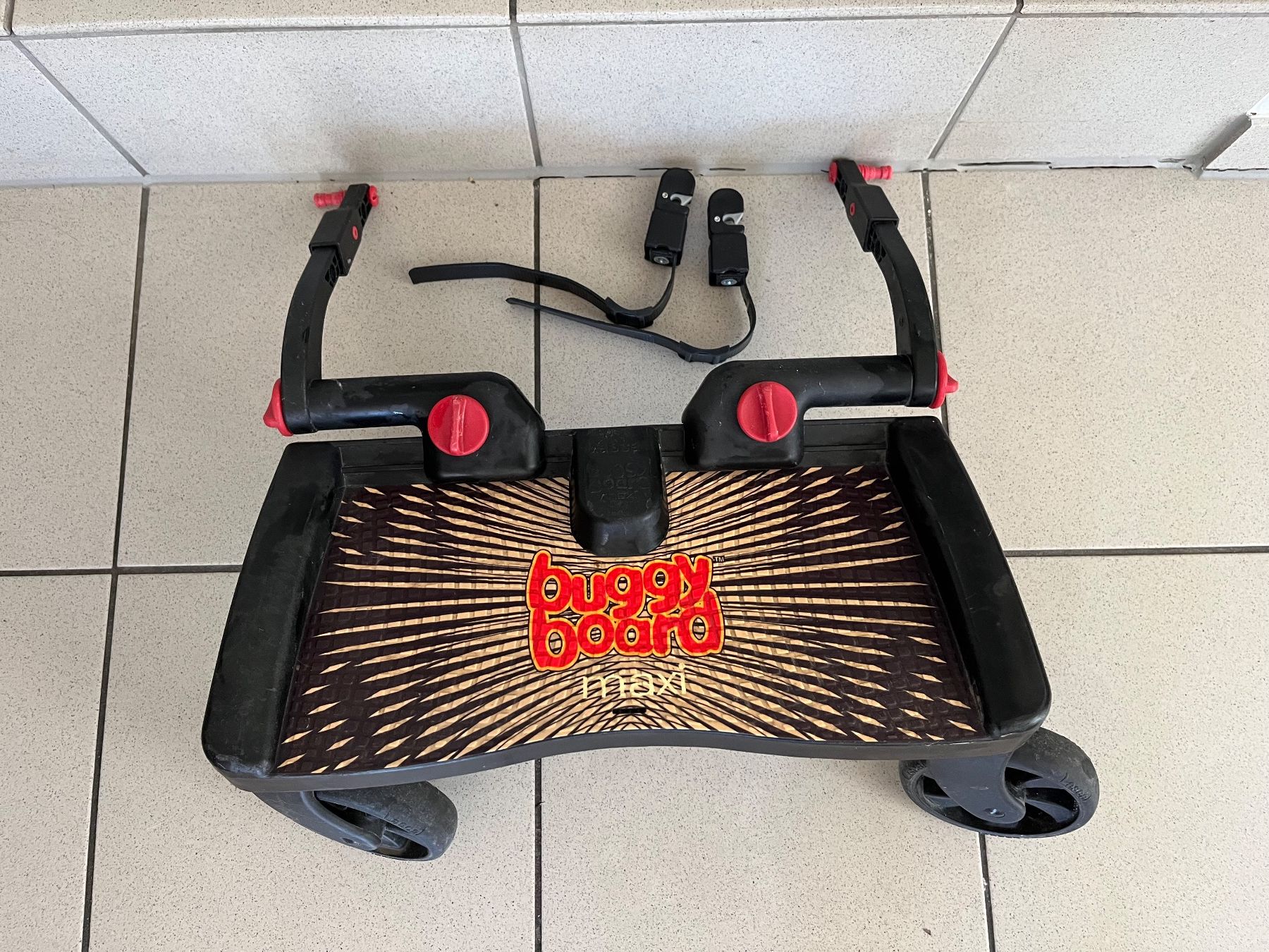 Lascal Kinderwagen Zubehör: Buggy Board Maxi - Kinderwagen-Trittbrett mit Befestigung – Gebraucht aus Liestal von Raifur
