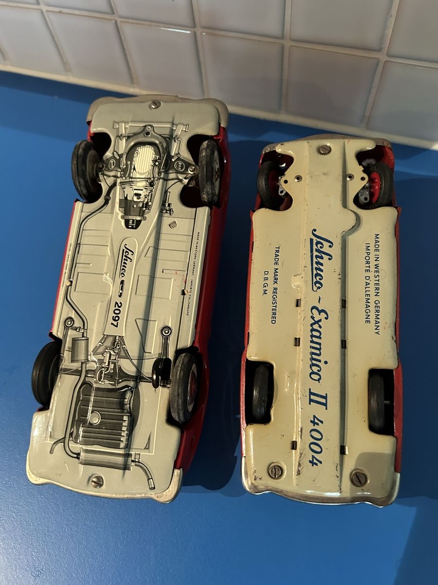 Schuco Modellini d'auto: Zwei Schuco Autos (Defekt) – Usato da Bülach venduto da larson27 7