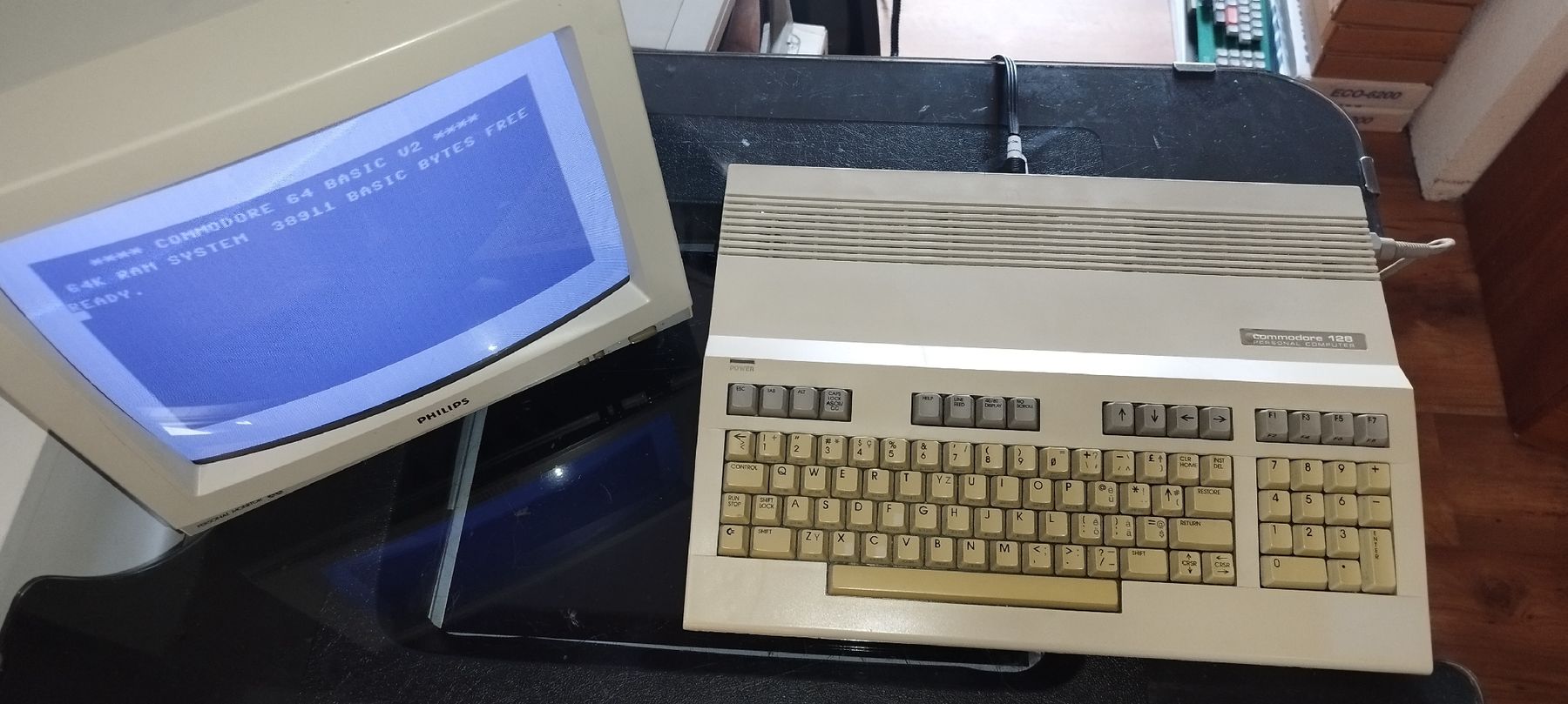 Commodore PCs: Commodore 128 – D'occasion à Domdidier par look80486 4
