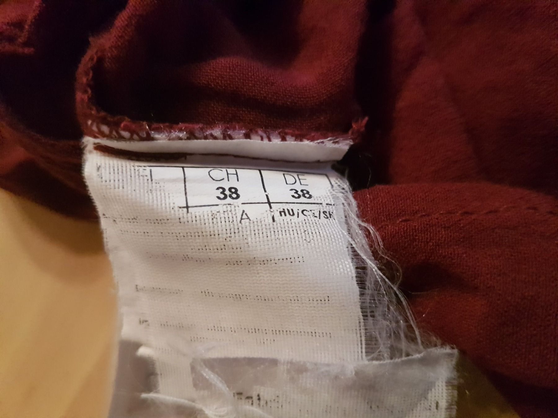 Promod Vestiti: Robe fluide col en V taille 38 marque Promod – Usato da Villiers venduto da san_jn5w 5