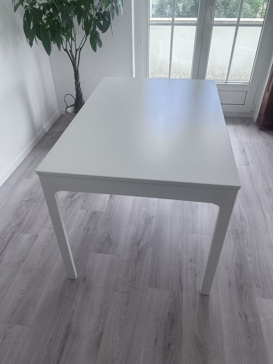 Tischset: Table et chaises à vendre  – Gebraucht aus Delémont von tynwa 4