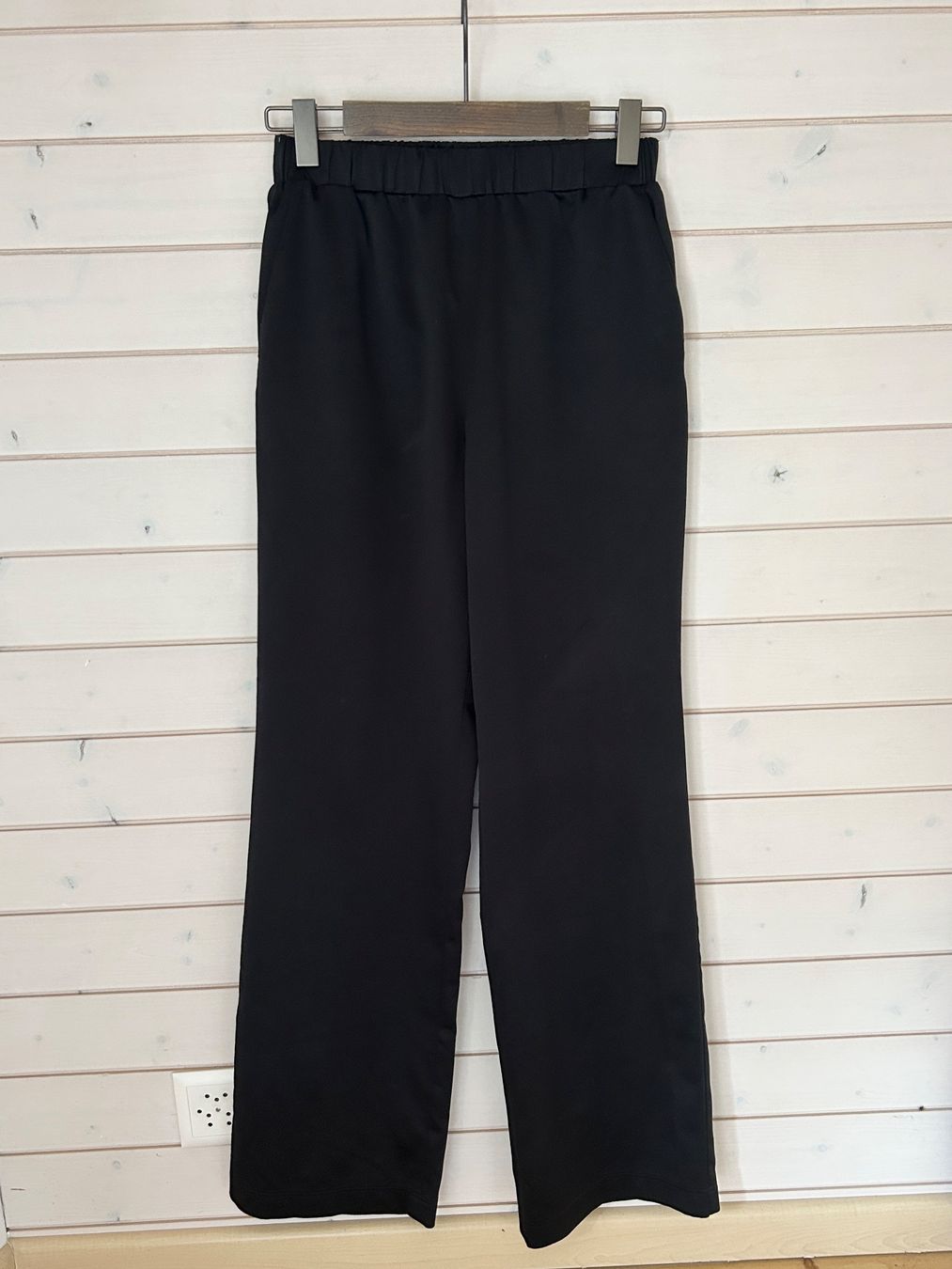 Max Mara Pantaloni: Max Mara Leisure Satin Hose - Gr. 34 – Usato da Illnau venduto da Monkky 1