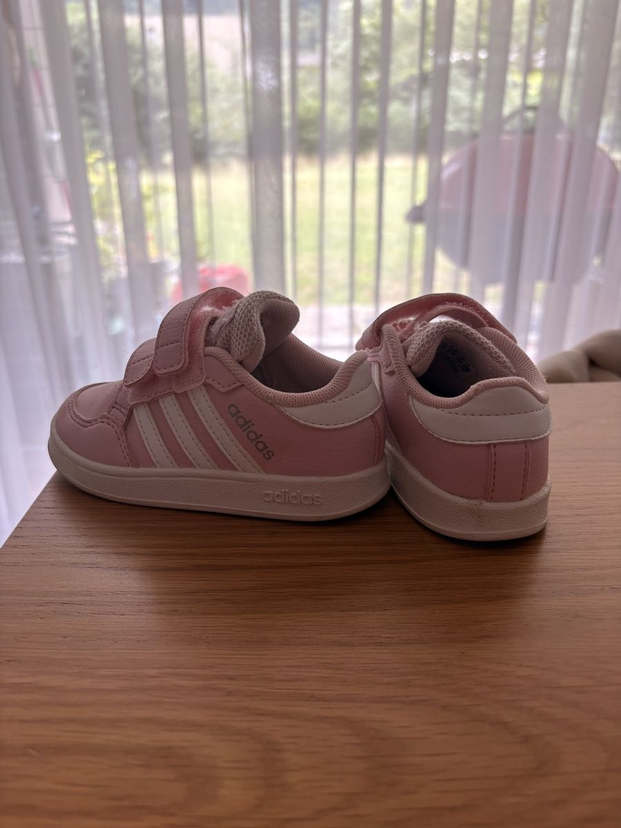 Adidas Scarpe per ragazzi: Scarpe Adidas  – Usato da S. Antonino venduto da FedeKikka88 2