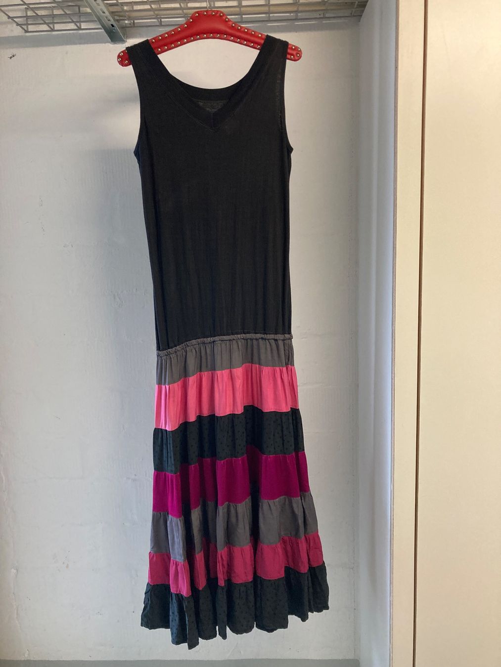 Robes: Gratis 1 Brosche aus Pailletten, Sommer Kleid Gr: S 💎 – D'occasion à dübendorf par Vintage_55
