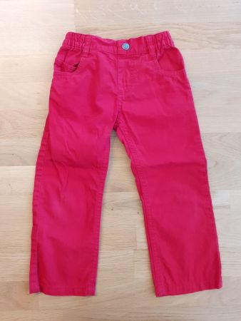 Rote Stoffhose, Gr. 98