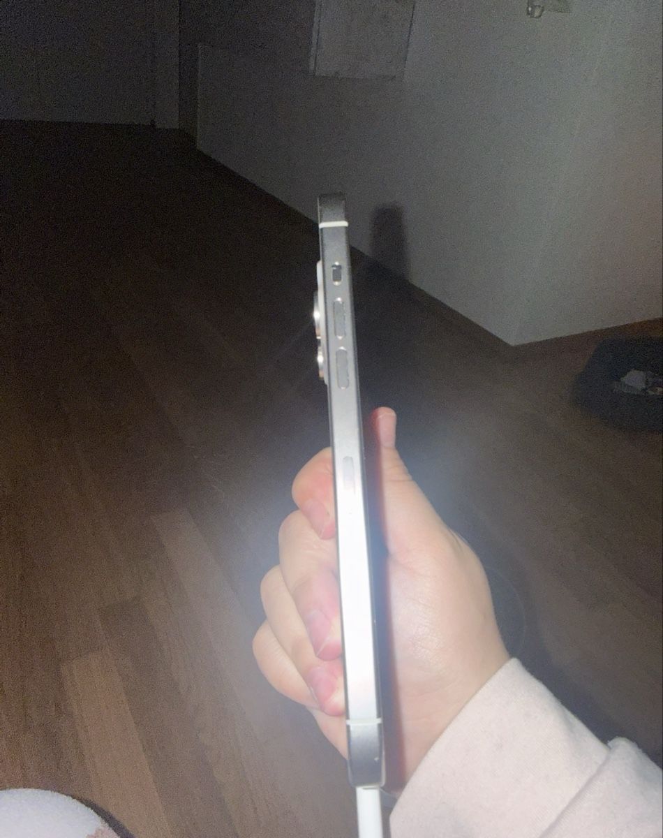 Apple Telefoni cellulari / Smartphones: Iphone 15 pro max 512GB – Usato da Boswil venduto da lac_q8j5 4