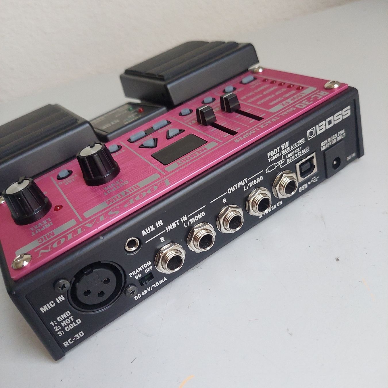 Boss Strumenti musicali: Boss RC-30 Loop Station Effektpedal gebraucht – Usato da Zürich venduto da Ricardo_Noname 1
