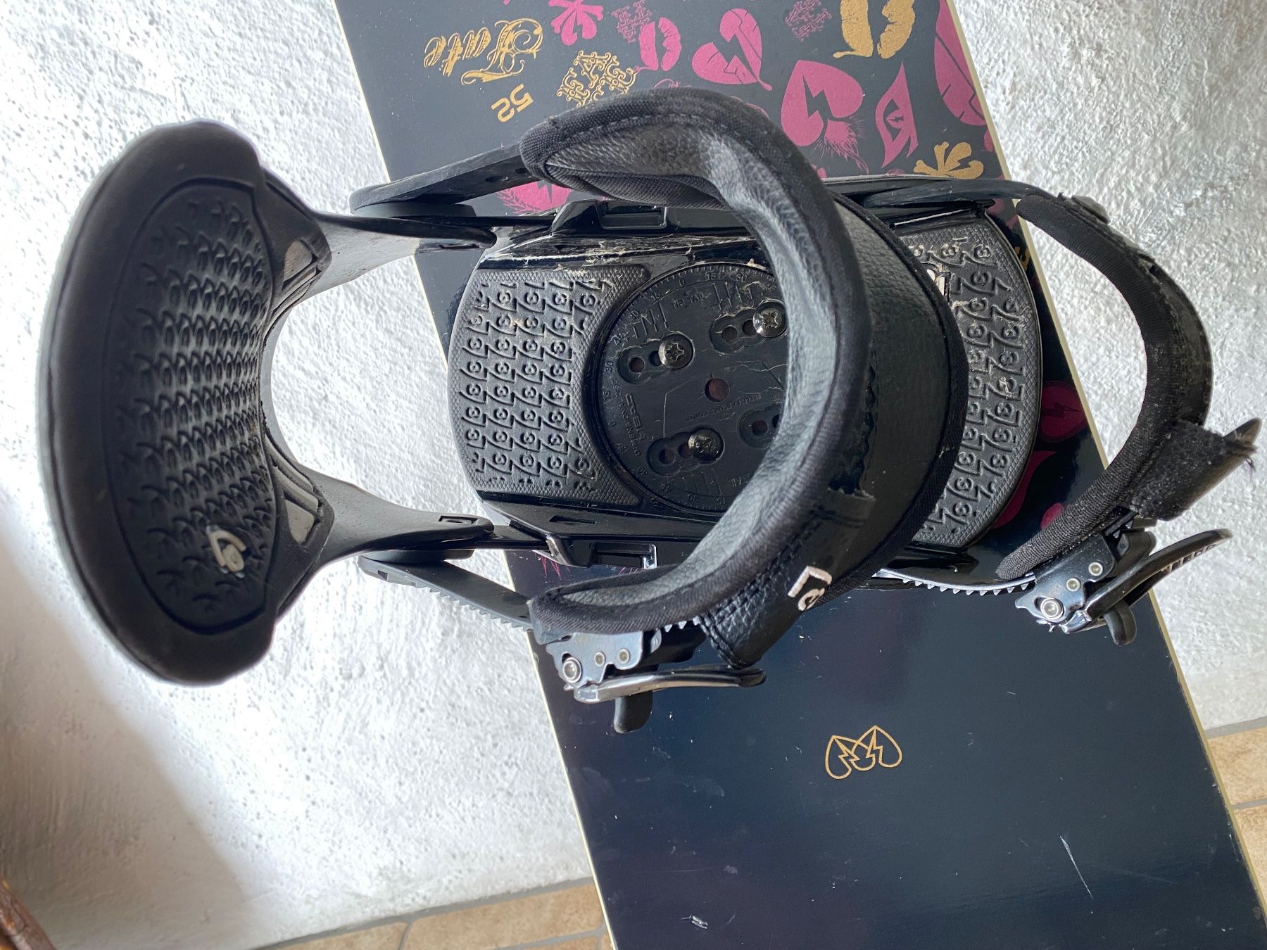 Snowboard Nitro Boards: Snowboard nitro et fixations head – Gebraucht aus La Neuveville von e_perriard 3