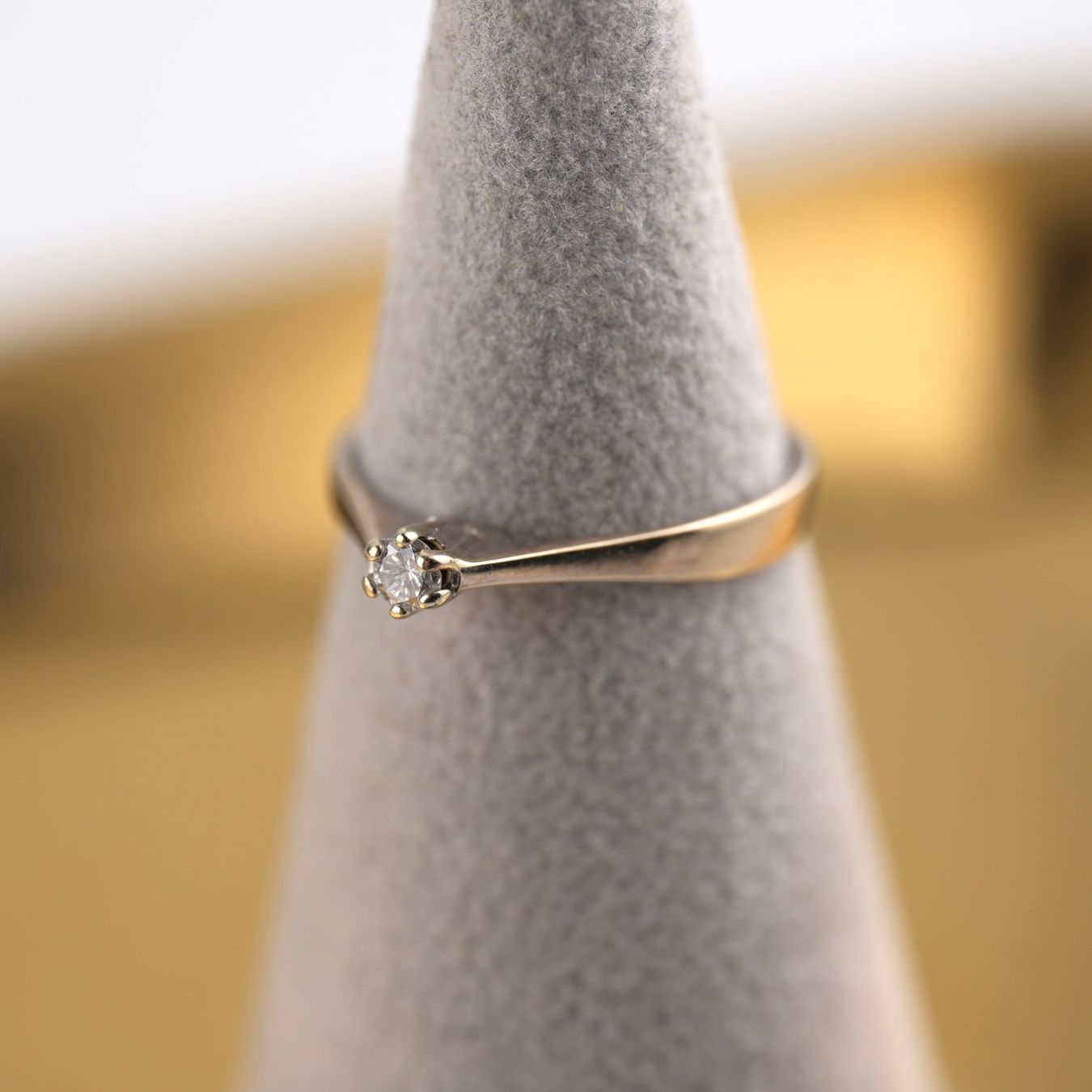Anelli: Solitärring 18K Weissgold mit Diamant – Usato da Basel venduto da Vip24 2