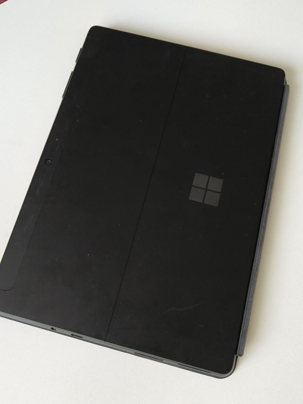 Microsoft Tablet PC: Surface Go 3 défectueuse  – Defekt aus Riaz von vanucaptures 2