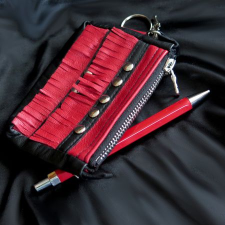 kleines rotes Leder Portemonnaie Damen mit Reissverschluss