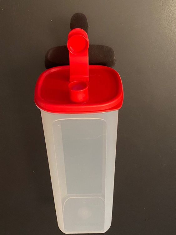Tupperware pichet frigo 2 litres (Neu (gemäss Beschreibung)) in Leytron ...