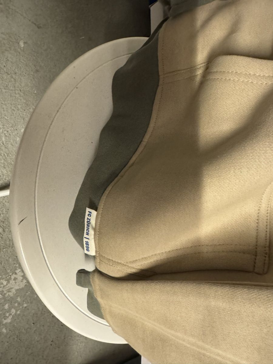 Maglioni & Felpe: FCZ Hoodie olive men Grösse M – Nuovo e nell'imballaggio originale da Suhr venduto da Oppel 3