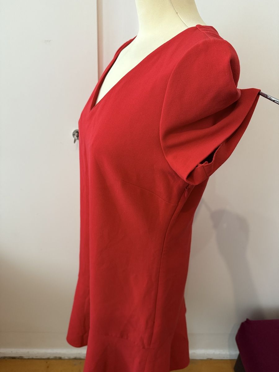 Caroll Vestiti: Robe rouge Carol – Nuovo (secondo la descrizione) da Le Locle venduto da tchanatakoua 2