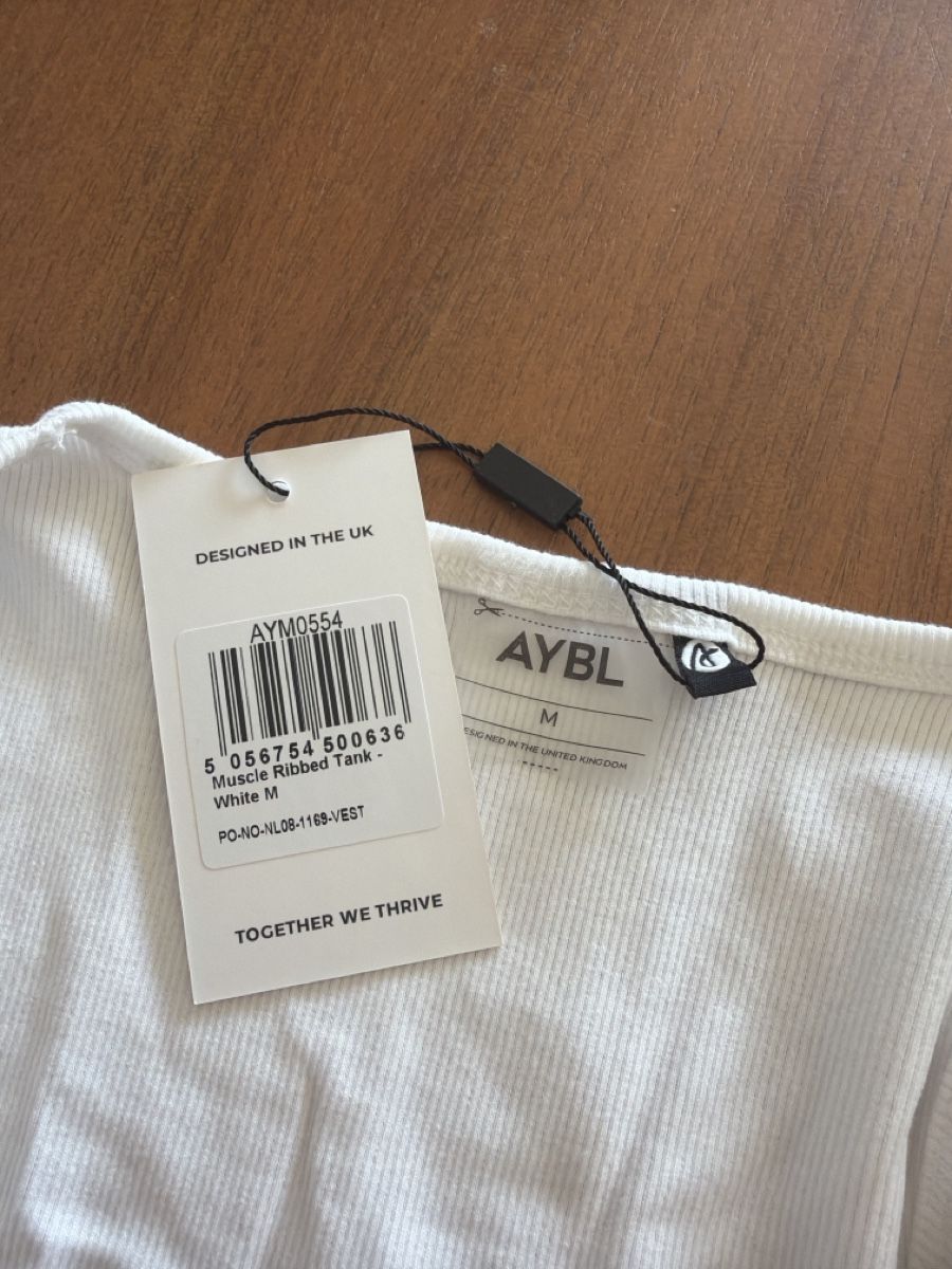 T-shirt: Weisses Gymtanktop – Nuovo e nell'imballaggio originale da Dietikon venduto da me9_mh2j 1