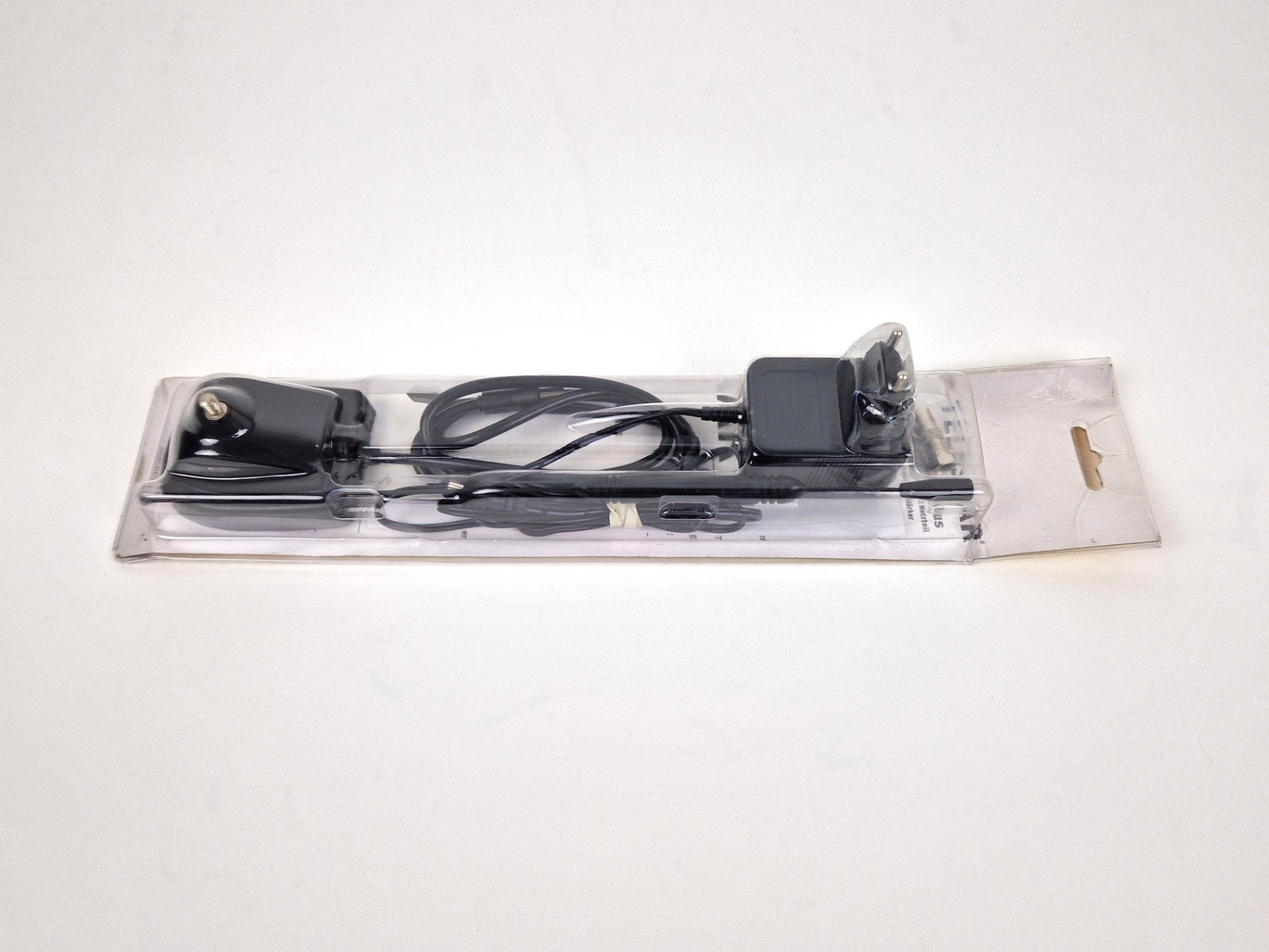 Technique de radiocom: Telestar Starflex T4 Plus DVB-T/T2-Stabantenne – Neuf (Voir description) à Basel par Restwert_Basel 1