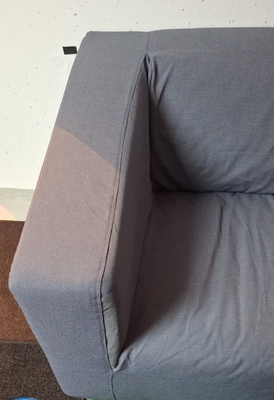 Ikea Divani: 2er Sofa, grau – Usato da Lachen SZ venduto da Azrael83 2