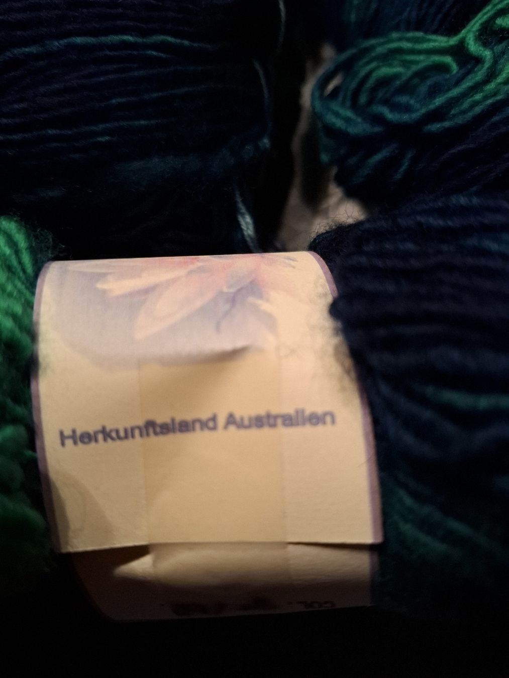 Wolle: Edle Merinowolle, Indira, Farbe Grün/Blau, 700g, – Neu (gemäss Beschreibung) aus Buchrain von Sracer0 2