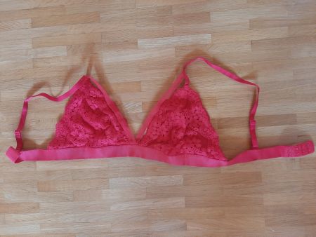 BH, Bralette Grösse S/M, rot mit Spitze