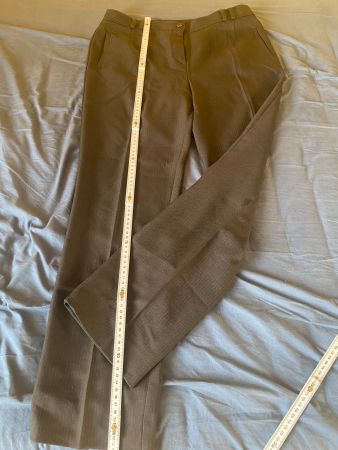 NEU, Hose, braun gestr., Gr. 42 gerader Schnitt, elast. Bund