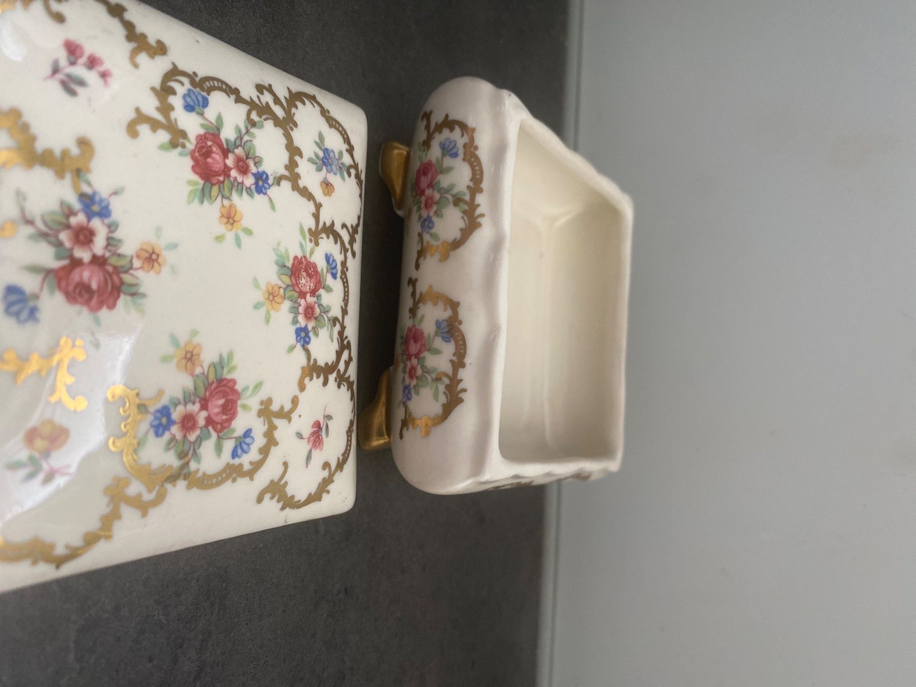 Geschirrsets: Porzellan Dose Vintage – Gebraucht aus Baden von swiss-alps 3