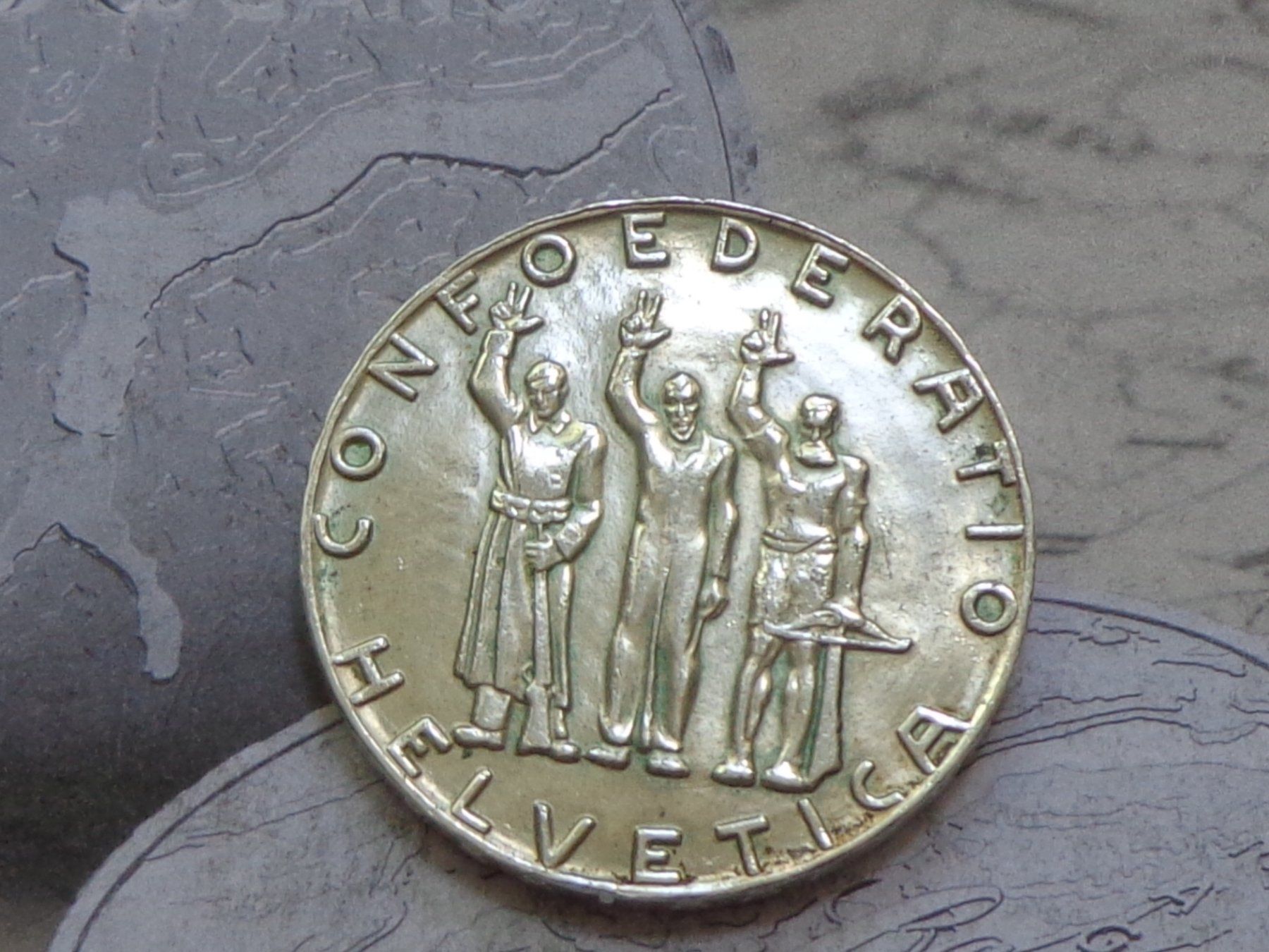 Tutti le monete: 5 Fr. 1941 B - "Bundesfeier" – Usato da Pully venduto da UCA01