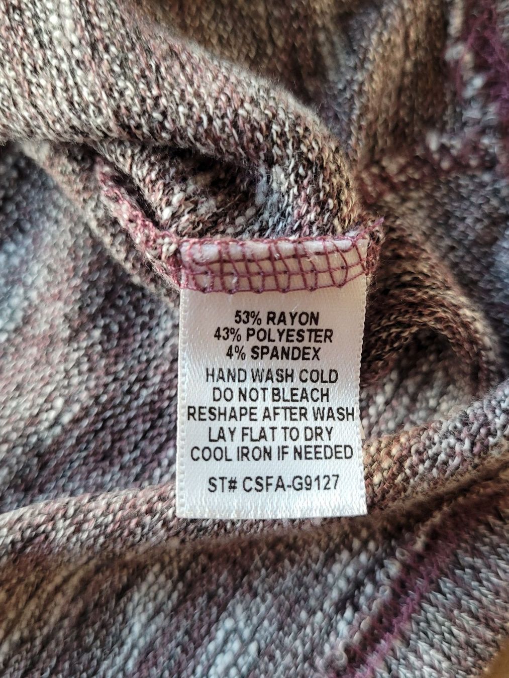 Maglioni & Felpe: Hübscher Strickpullover, Pullover von Color Thread – Usato da Zürich venduto da Engiadinabassa 4