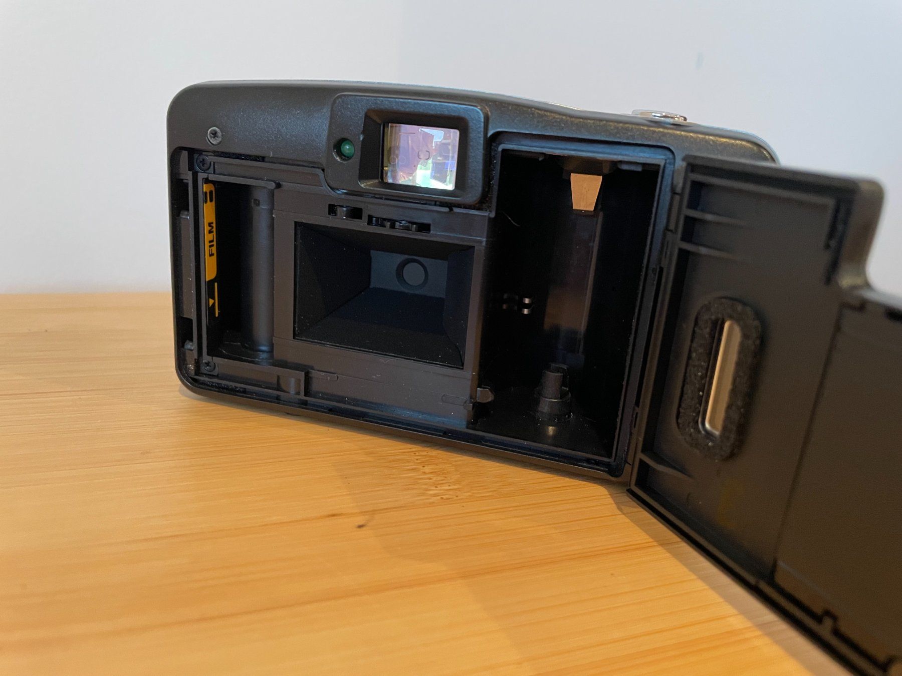 Minolta Fotocamera: Minolta AF50 Big Finder – Difettoso da Petit Lancy venduto da gil_hr6v 7