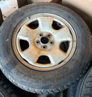 Subaru Forester 4x Kompletträder 205/70R15 auf Stahlfelgen