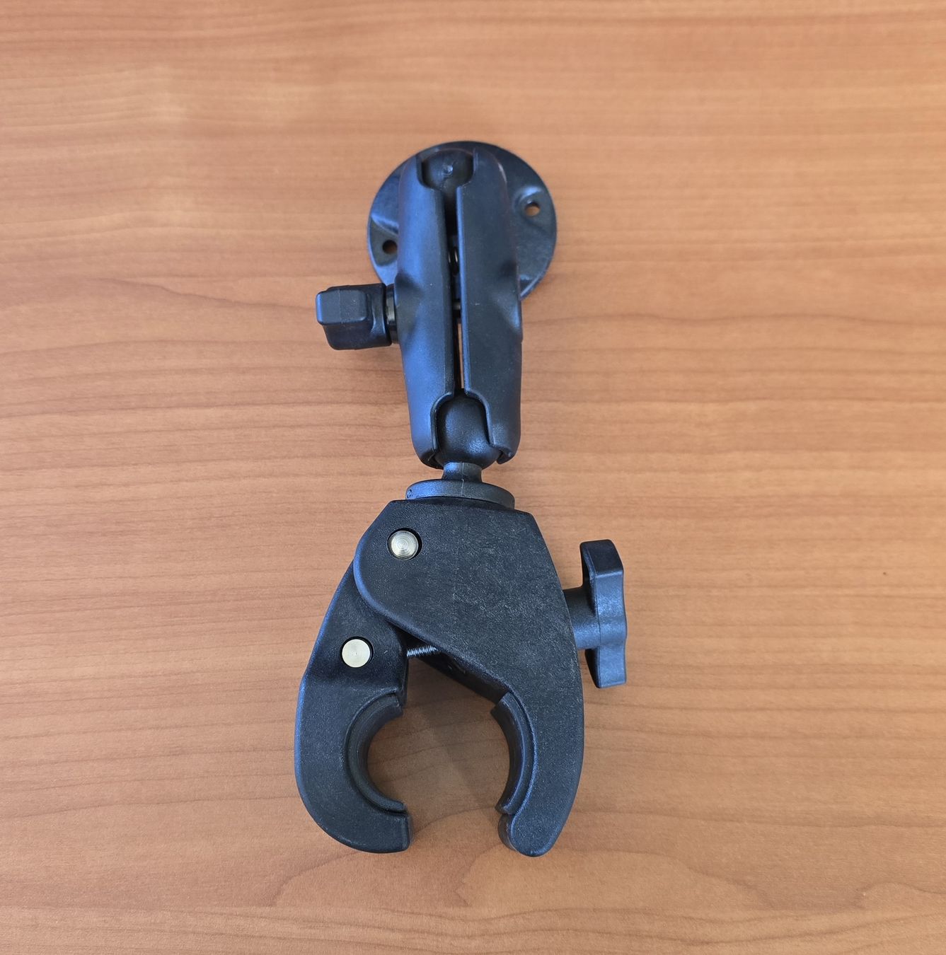 Supporti a parete: Robuster original RAM Mount Clamp Neu – Nuovo e nell'imballaggio originale da Hasle LU venduto da biberetime 2