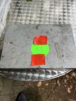Metallbox mit Schrauben gebraucht 