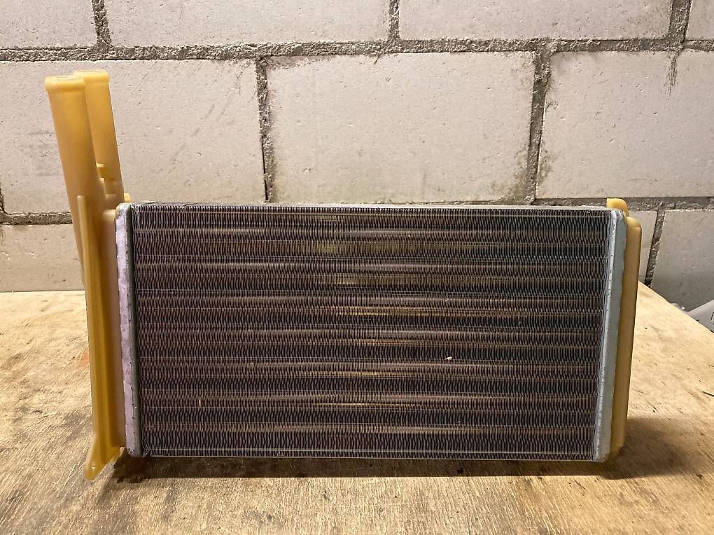 Tutti pezzi di ricambio auto: Ford Escort / Granada Heizelement (7) – Usato da Eglisau venduto da Jetyves