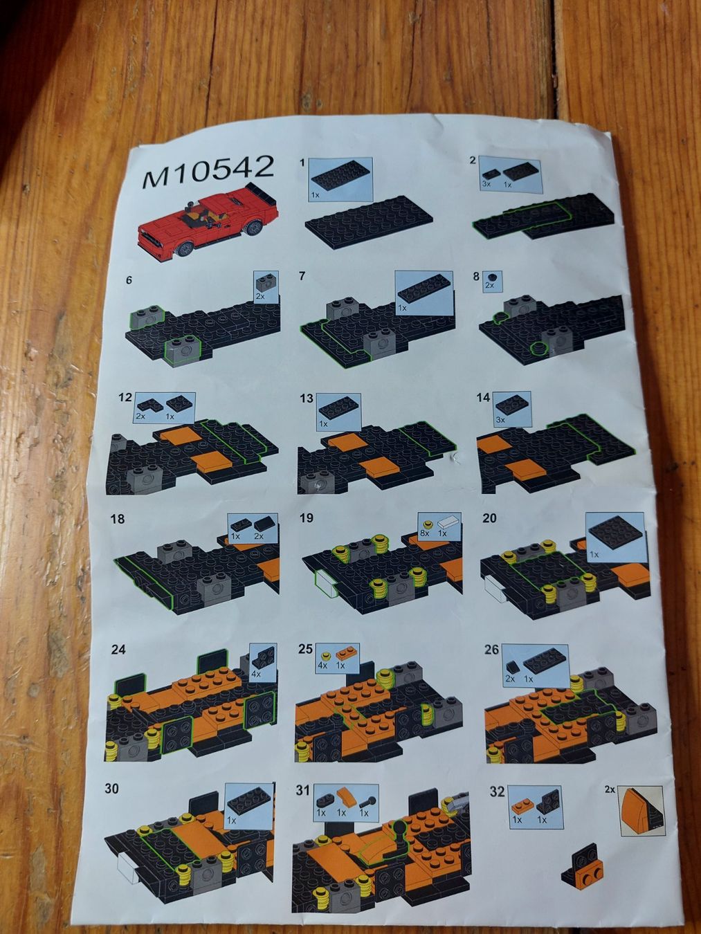 Jeux de construction: Dodge Challanger Hellcat MOC zusammengebaut – Neuf (Voir description) à Roggwil BE par zoeri46 2
