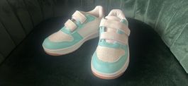 Sneaker Gr. 29 Neu