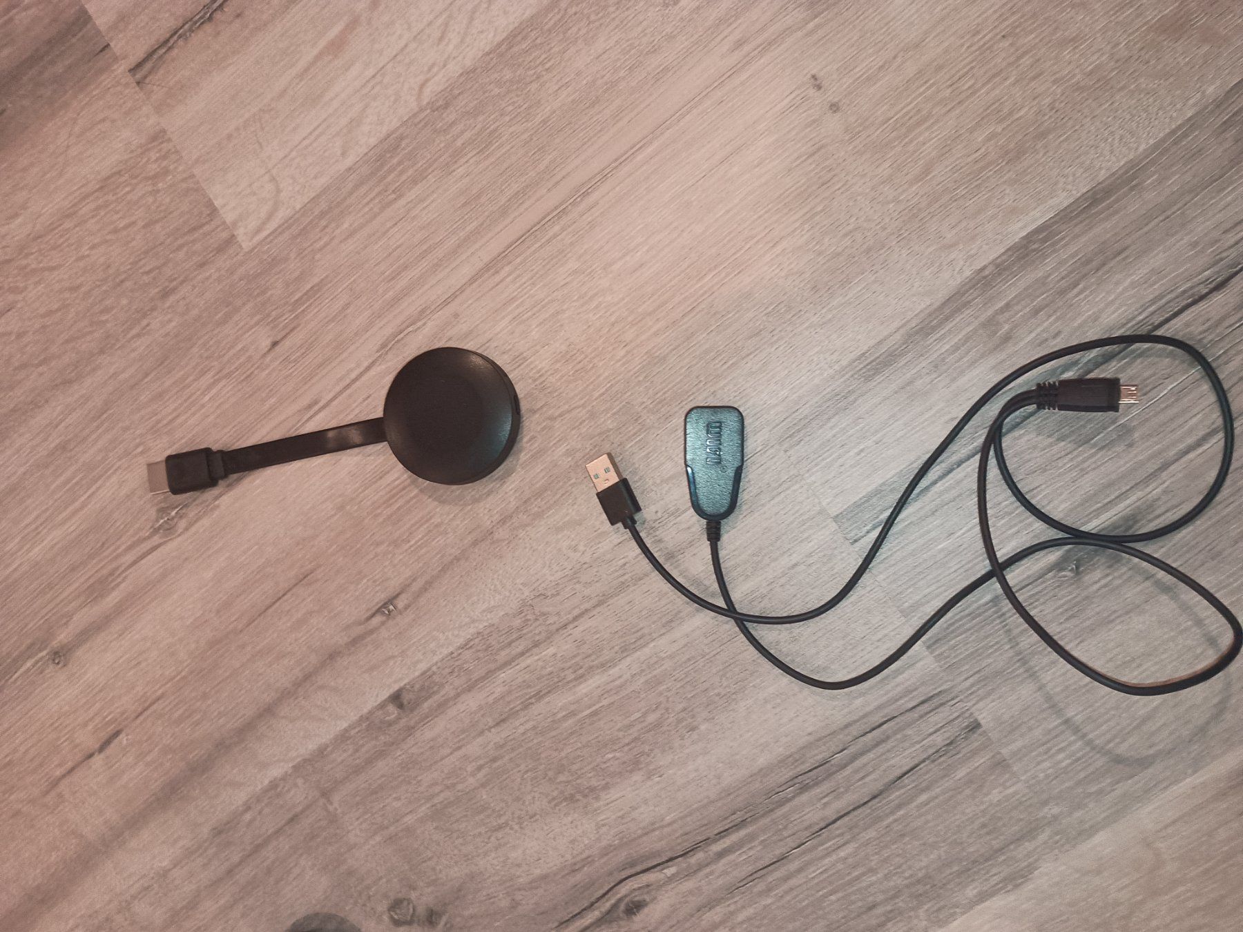 Google Multimediaplayer & Streamer: Google Chromecast (3. Generation) Streaming Media Player – Gebraucht aus Bioggio von natan81