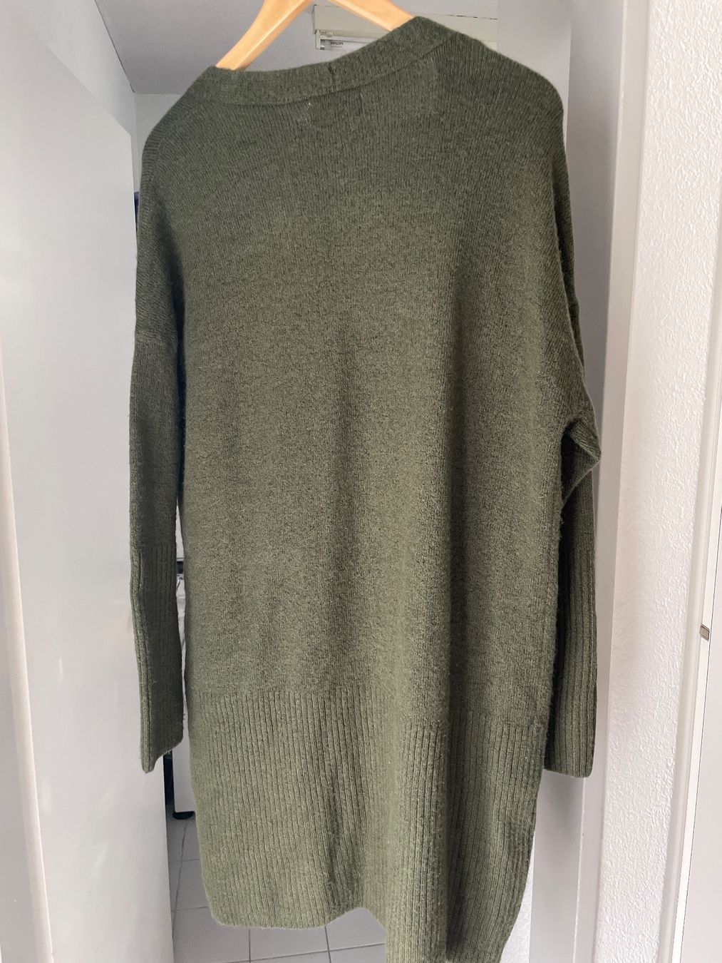 C&A Giacche: Strickjacke dunkelgrün  Gr.M C&A – Usato da Küssnacht am Rigi venduto da Monimaus03 1