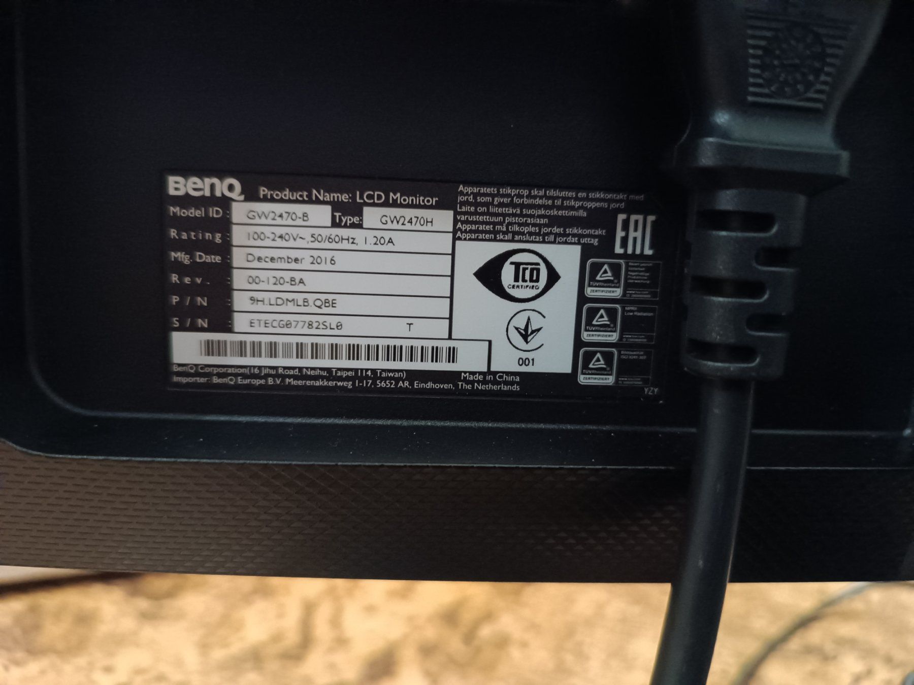 BenQ Monitore: Monitor, Tastatur und Maus Set – Gebraucht aus Obfelden von  4