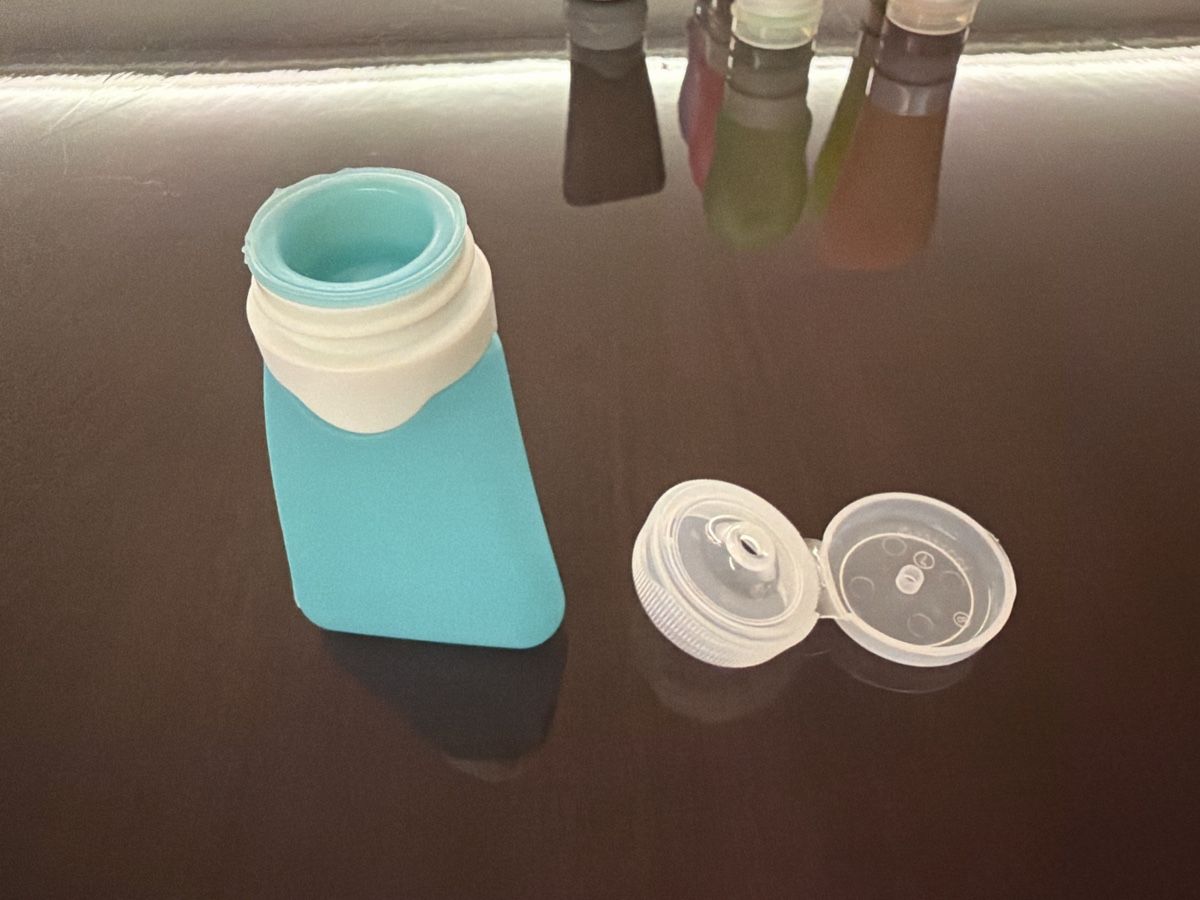 Altro in Stoviglie & Bicchieri: Reiseflaschen Set Silikon 7 Stk – Usato da Zürich venduto da joyfulgrace 1