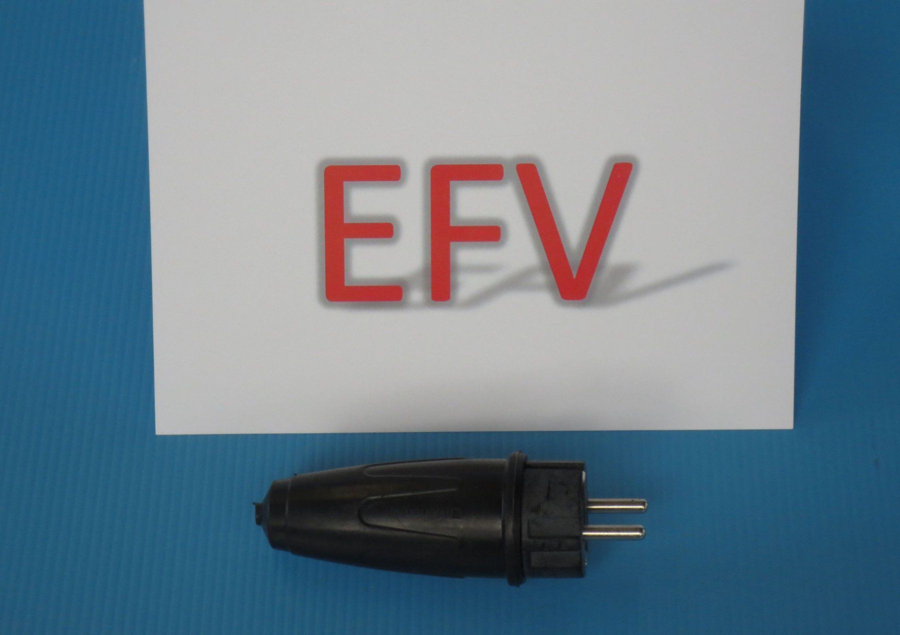 Laufwerke & Adapter: Strom Adapter Schuko zu Schuko DE IP44 zu T23 IP55 – Neu und originalverpackt aus Sulz LU von Elektrofachverkauf 1