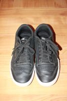 schwarze Leder Sneakers Puma 40.5