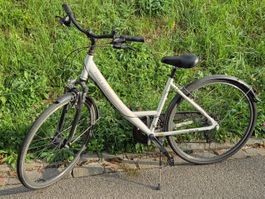 Vélo / Fahrrad CityBike ADLER Bilbao Shimano 21v