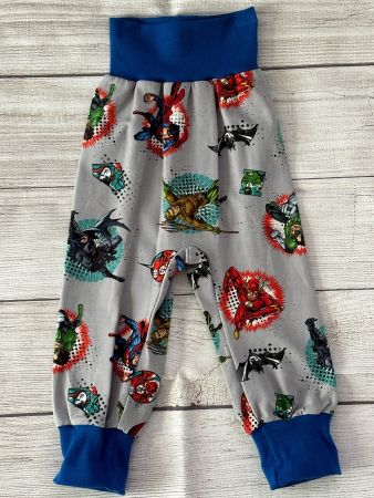 Superhelden Pumphose Mitwachshose Gr. 74/80 Neu