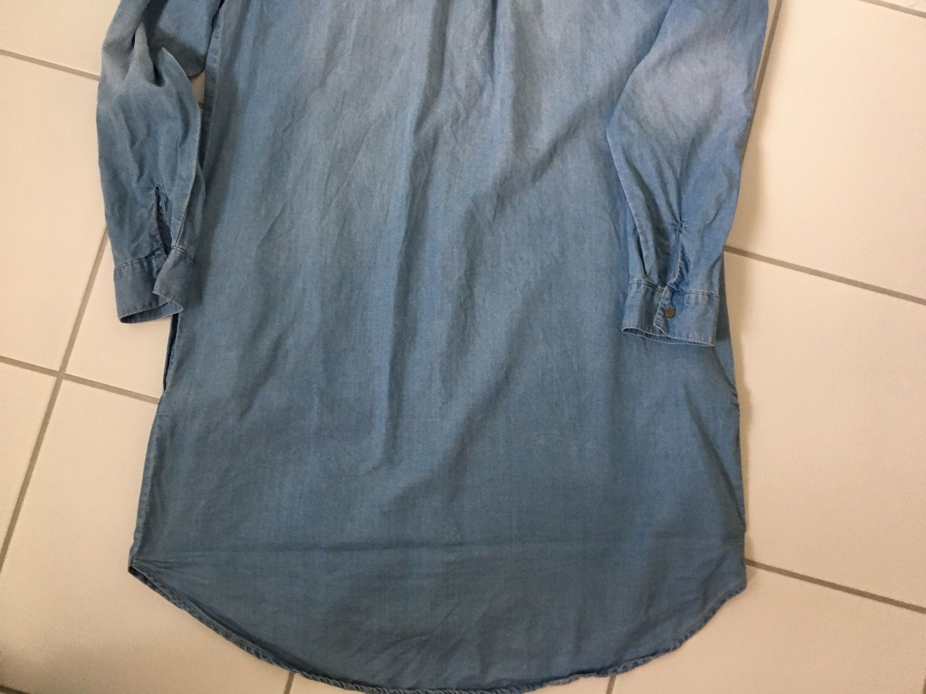 Altro in Moda uomo: Hemdkleid Jeans XL – Usato da Siebnen venduto da Starlauf 3