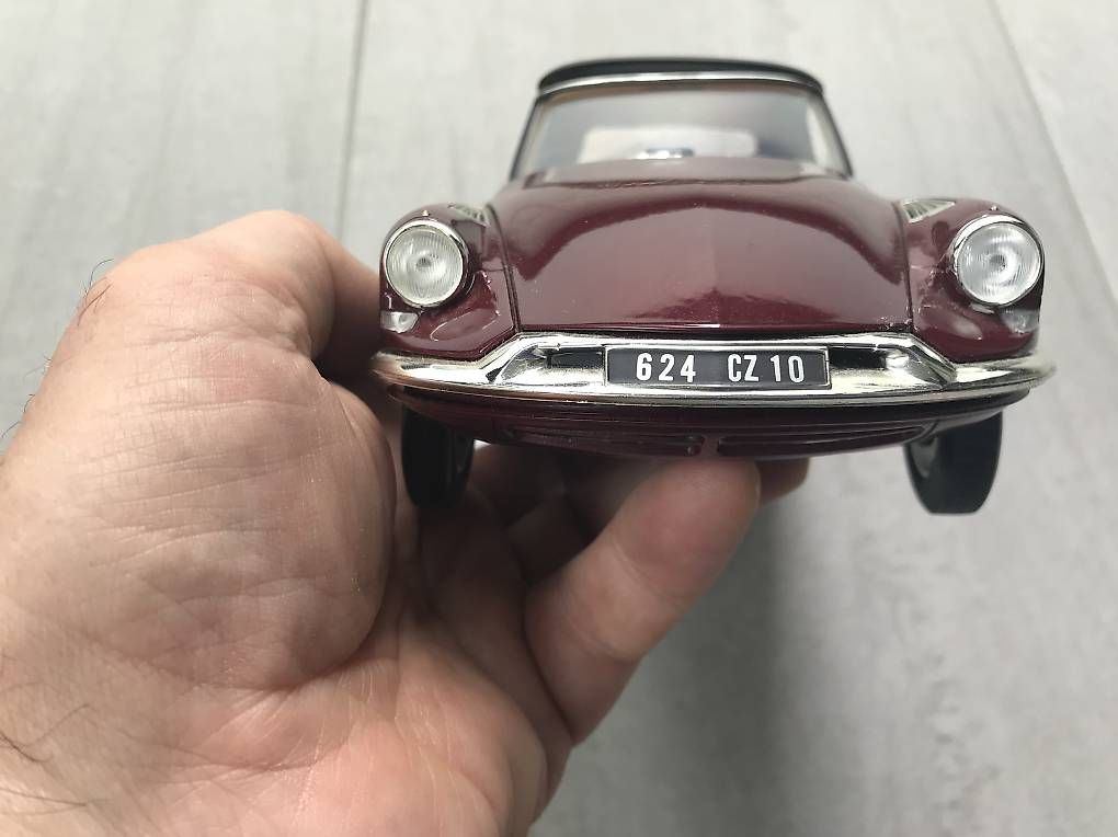 Citroën Modellini d'auto: Norev-Modellauto, Citroën DS 19 Cabriolet – Usato da Birsfelden venduto da Werderr 3