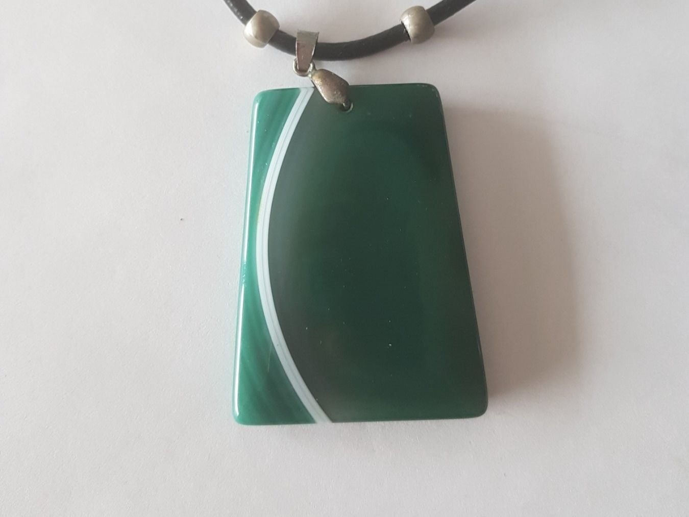 Colliers: Collier avec pendentif en agate vert – D'occasion à Grimisuat par eliseba88