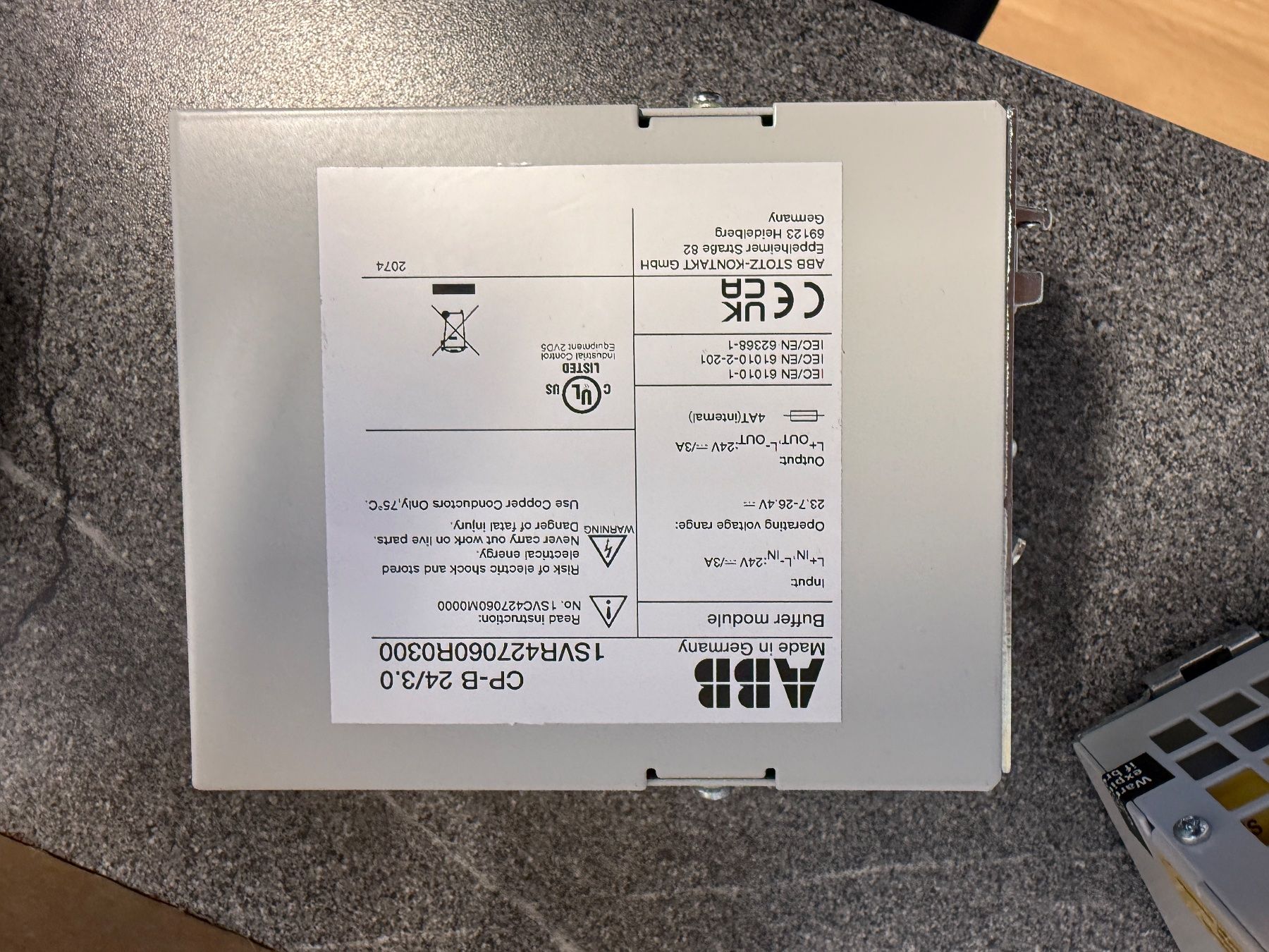 ABB Componenti elettronici: Puffermodul ABB CP-B 24/3.0 – Usato da Grosshöchstetten venduto da Dbiber 1