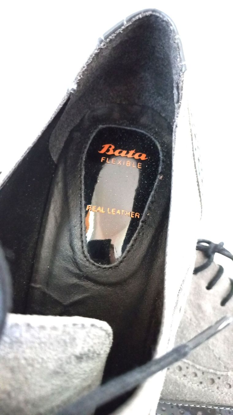 Damenschuhe: Stiefeletten Bata Gr. 40, Leder/Wildleder, neu – Gebraucht aus Bévilard von belkin 7