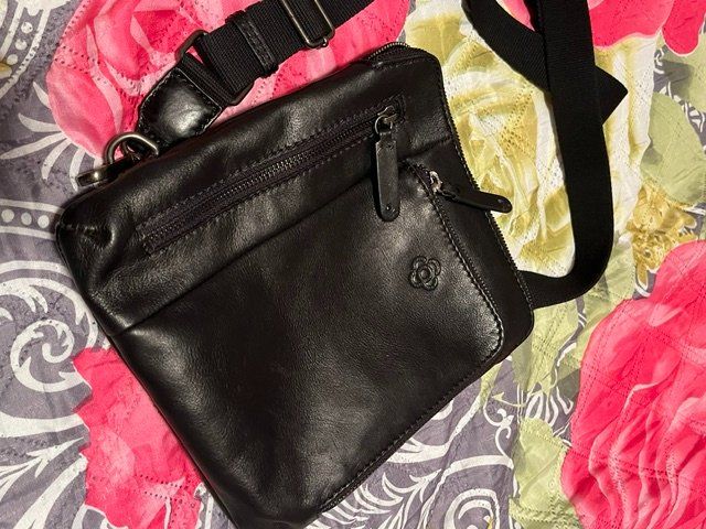 Sacs: Leder Umhängetasche Schwarz,--- – Neuf (Voir description) à Kreuzlingen par Mio16 3